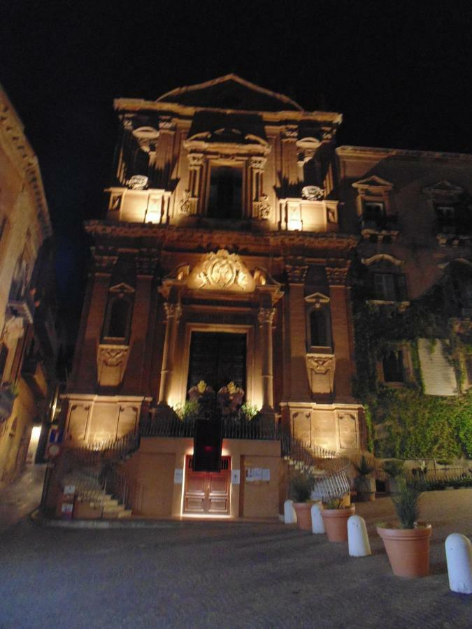 Aljama - Downtown B&B Agrigento Eksteriør billede
